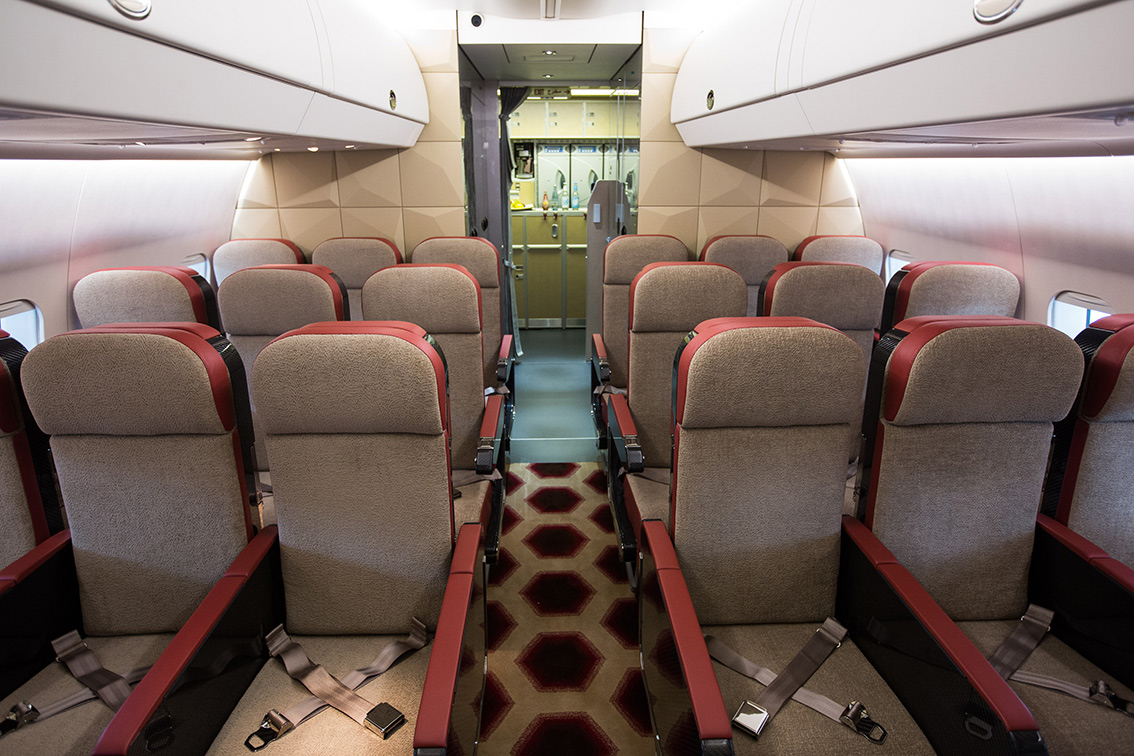 BBJ A6RJU_P6