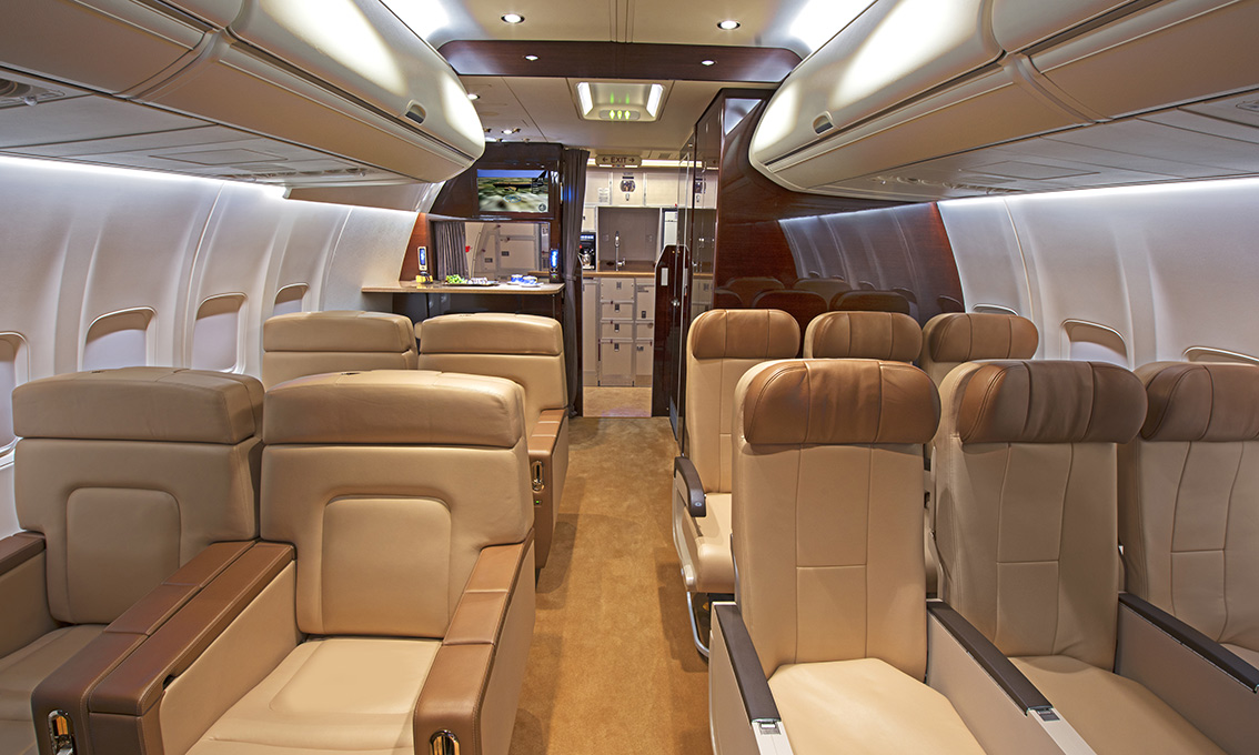 B777-268ER - Kilo Fox